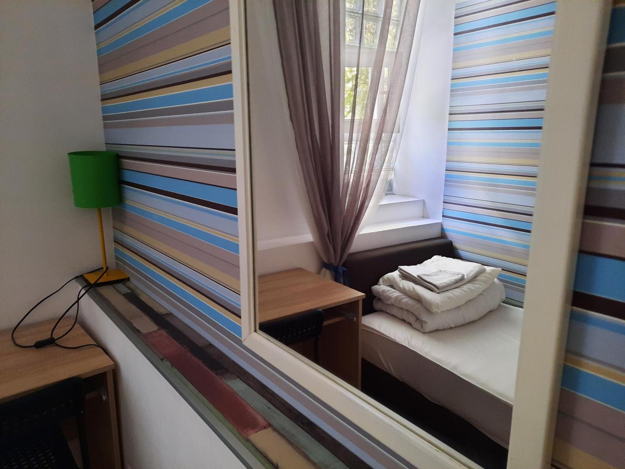 Lorf Hostel&Coffee Krakow Exterior photo